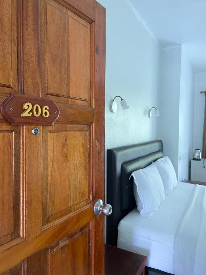 The Sandy House Khaolak カオラック エクステリア 写真